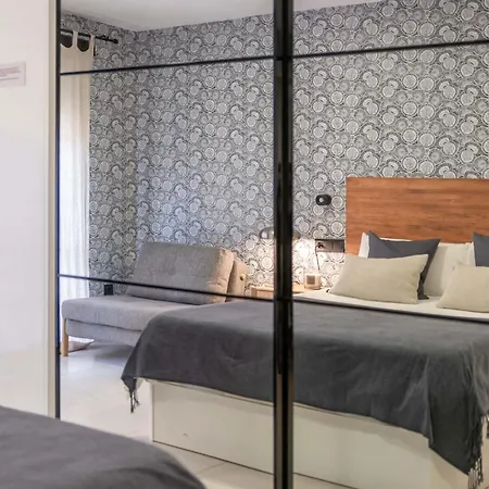 Luxury Alcazaba By Nagoa Homes Lägenhet *