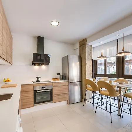 Апартаменты Luxury Alcazaba By Nagoa Homes Малага