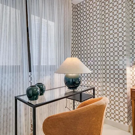 Luxury Alcazaba By Nagoa Homes Апартаменты Малага