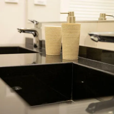 Luxury Alcazaba By Nagoa Homes Apartment Malaga