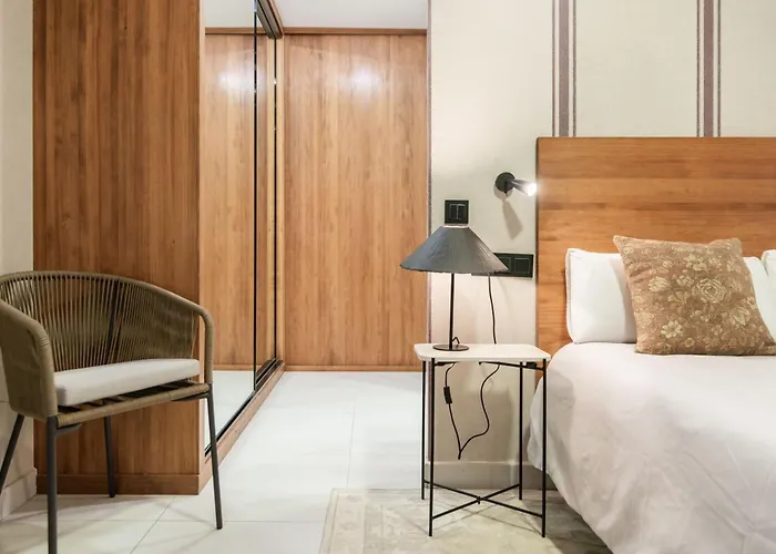 Luxury Alcazaba By Nagoa Homes Apartment