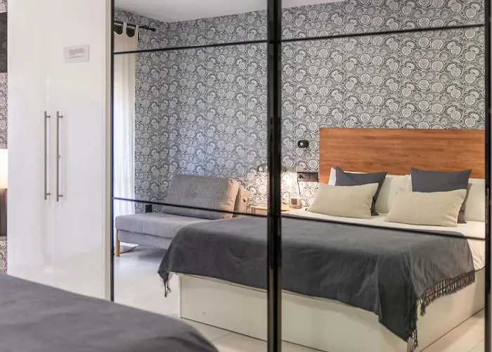Luxury Alcazaba By Nagoa Homes Apartment *